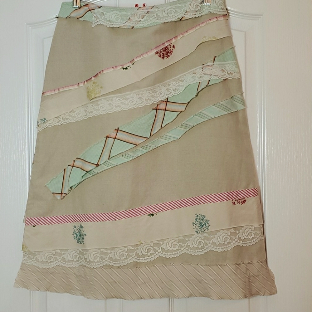 Muchacha Multi Colored Skirt